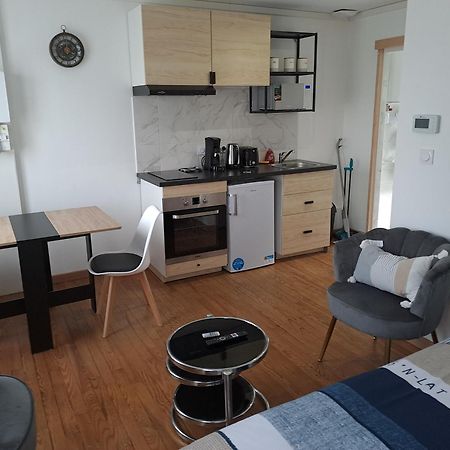 Ferienwohnung 24H Course/Moto/ Oasis / Antares Le Mans Exterior foto