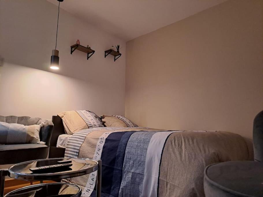 Ferienwohnung 24H Course/Moto/ Oasis / Antares Le Mans Exterior foto